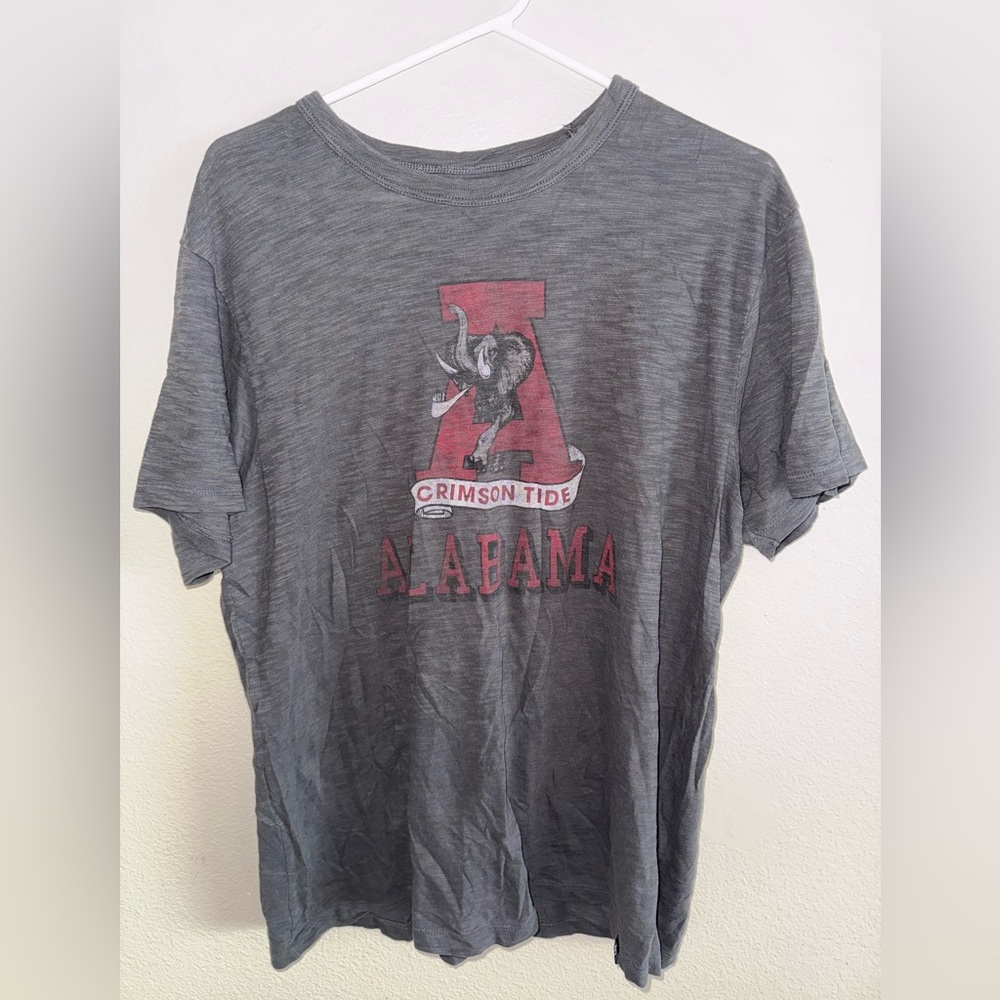 47‎ Alabama Crimson Tide Football Lightweight Charcoal Gray T-shirt size Large